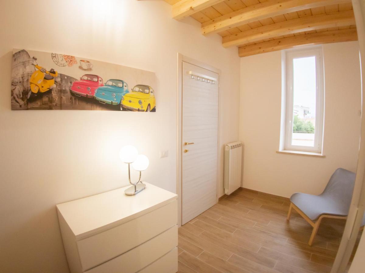 Flats 15 - New Opening Lejlighed *